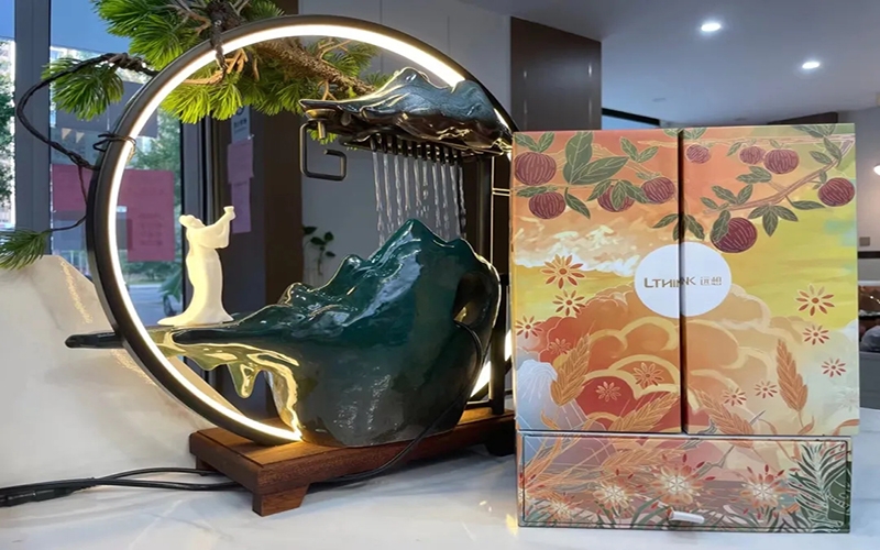 四時皓月·中(zhong)秋禮盒 I 茶月相逢歡喜人(ren)間，繁燈流光共度佳期